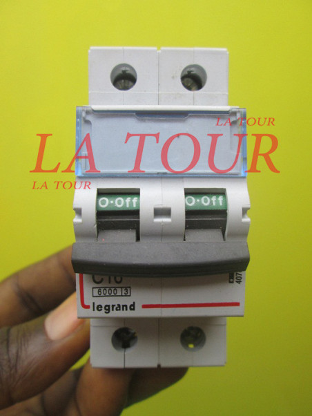 Disjoncteurs Bipolaires Legrand 10A Et 16A – Neufs Sous Emballage