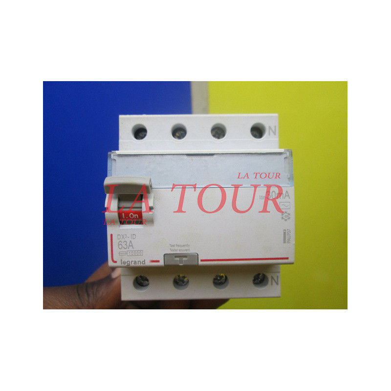 Disjoncteur Différentiel Tétrapolaire 63A 30mA Merlin Gerin - Comme Neuf, Utilisé Pour Friteuses