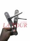 POIGNET SERRURE A CYLINDRE (1°CHOIX) REF.(121) LA CLE GRANULE CHROME