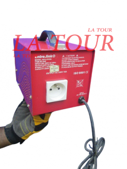 REGULATEUR DE TENSION...